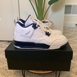 Air Jordan 4 Retro BG